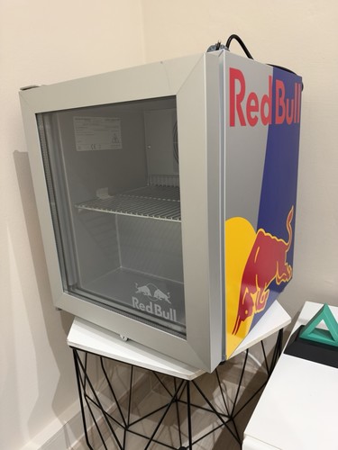 Red bull mini - red, frigo